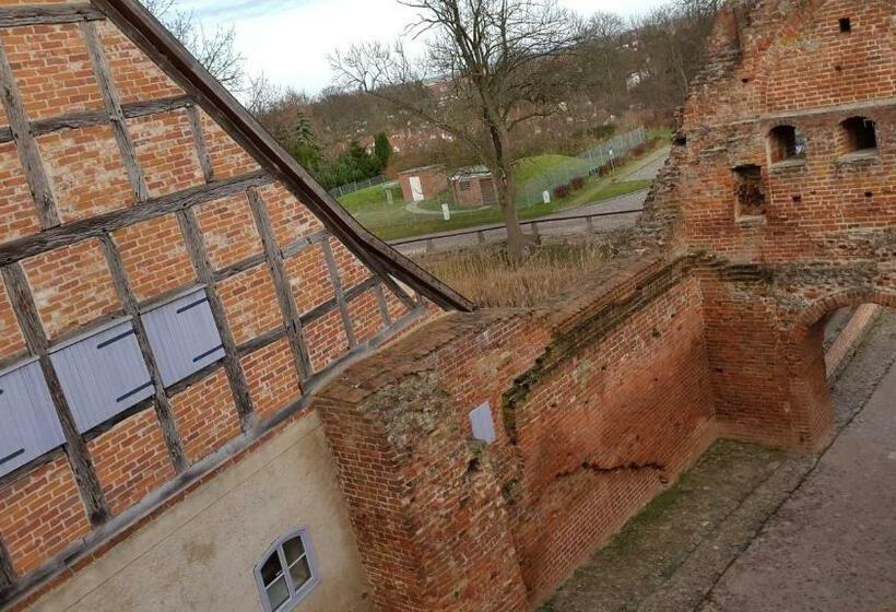 标准间, Burghotel Stargard