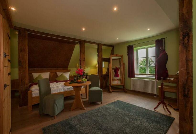 标准间, Burghotel Stargard