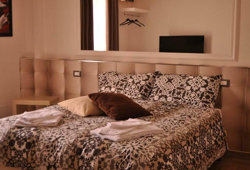 غرفة كومفورت ثلاثية, Agrihotel Croce Vallone