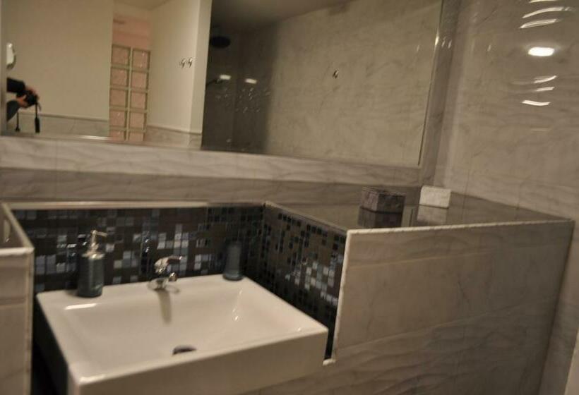 جناح ديلوكس, Agrihotel Croce Vallone