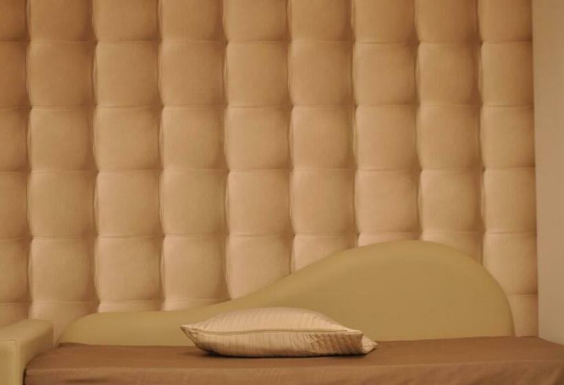 غرفة كومفورت ثلاثية, Agrihotel Croce Vallone