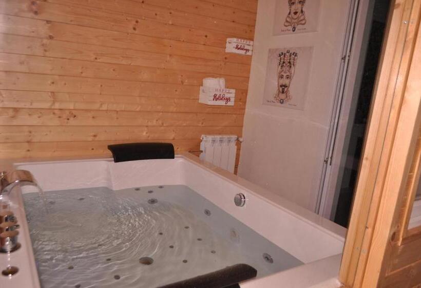 غرفة قياسية مزوَّدة بجاكوزي, Agrihotel Croce Vallone