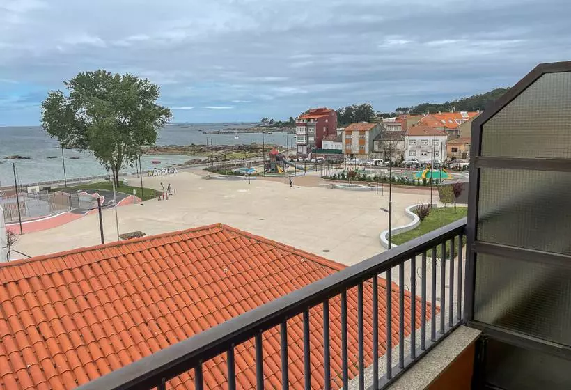 Triple Room Sea View, Complejo Tamanaco Illa de Arousa 3000
