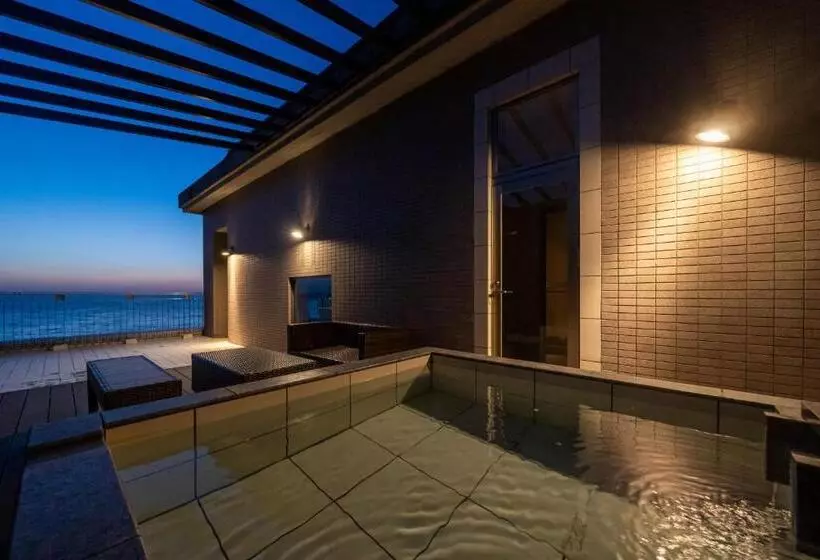 سوییت سوپریور, Auberge Fontaine Bleau Atami