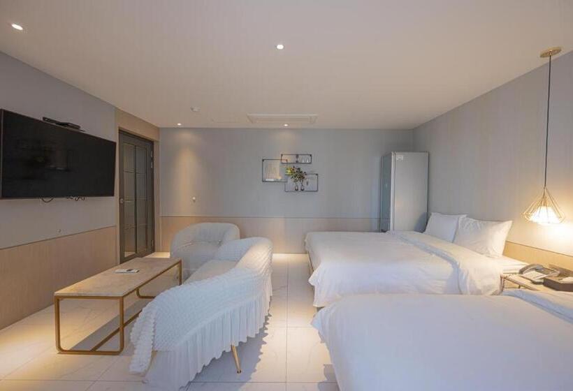 سوییت لوکس, 25 Seomyeon