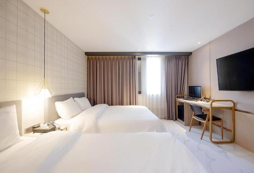 سوییت لوکس, 25 Seomyeon