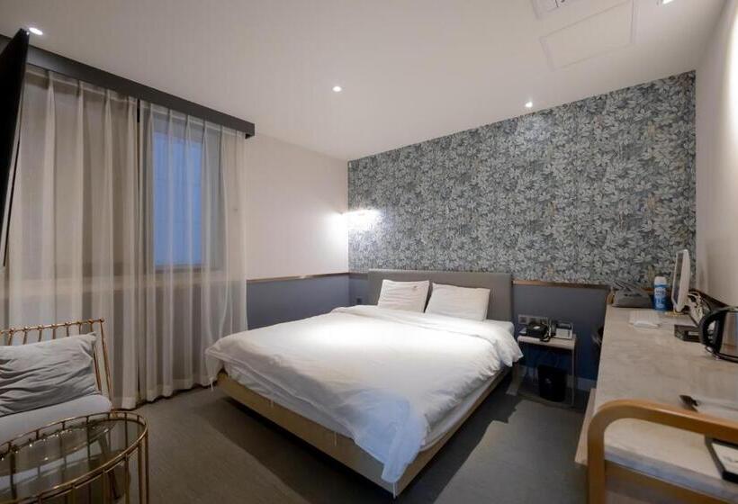 اتاق استاندارد, 25 Seomyeon