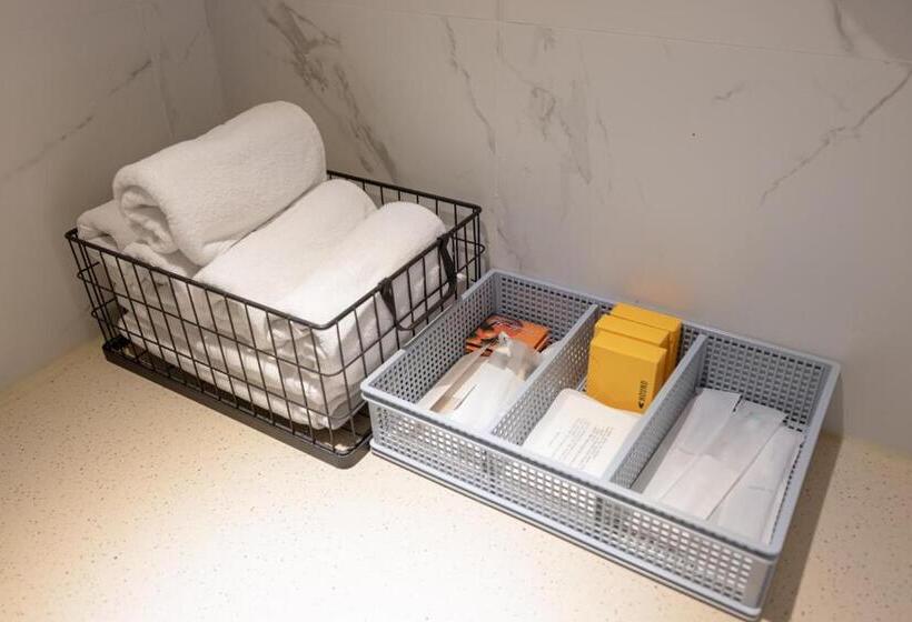 سوییت لوکس, 25 Seomyeon