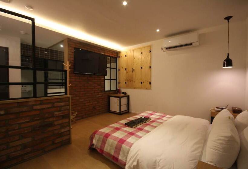 اتاق لوکس, 25 Seomyeon