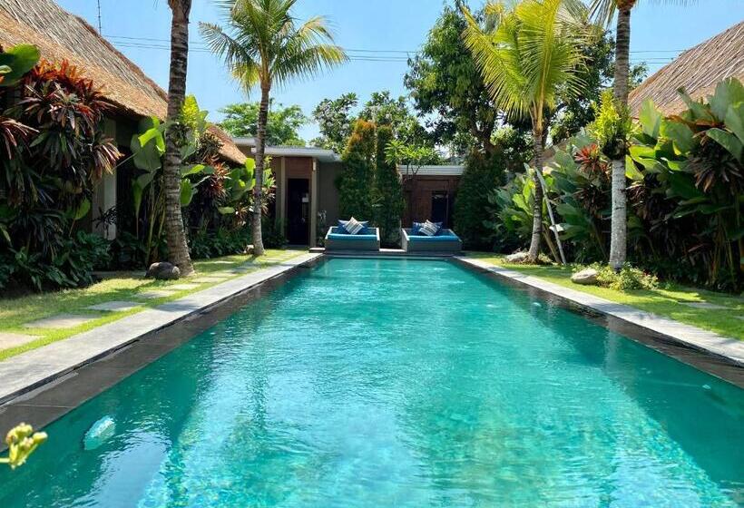 Superior suite with terrace, Karmagali Suites Adults Only & Private Pool Family Villas