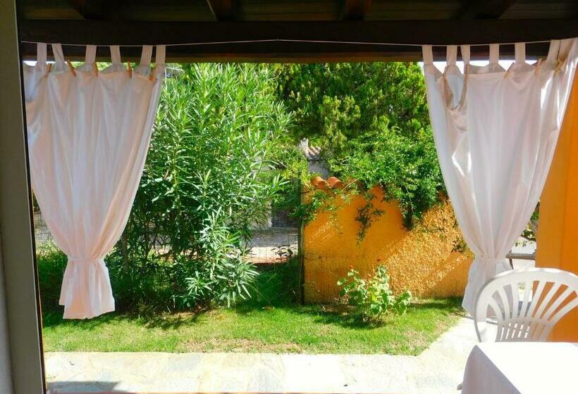 شقة غرفة واحدة, Residence La Pineta