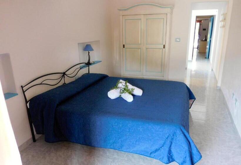 شقة غرفة واحدة, Residence La Pineta