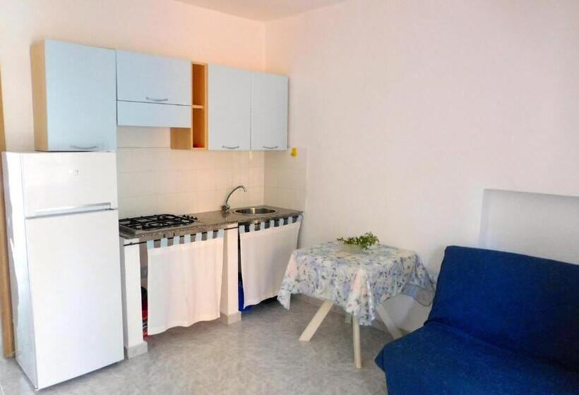 شقة غرفة واحدة, Residence La Pineta