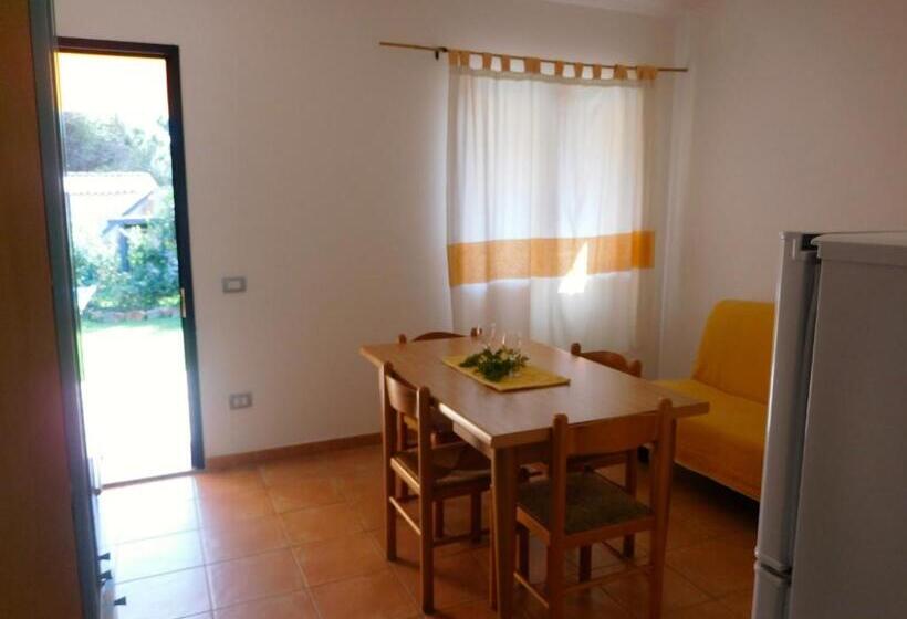 شقة غرفة واحدة, Residence La Pineta