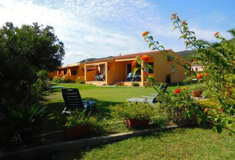 شقة غرفة واحدة, Residence La Pineta