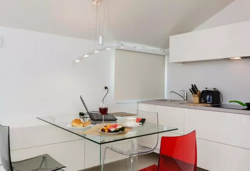 Apartamento Ático 1 Dormitorio, Palace Lidija