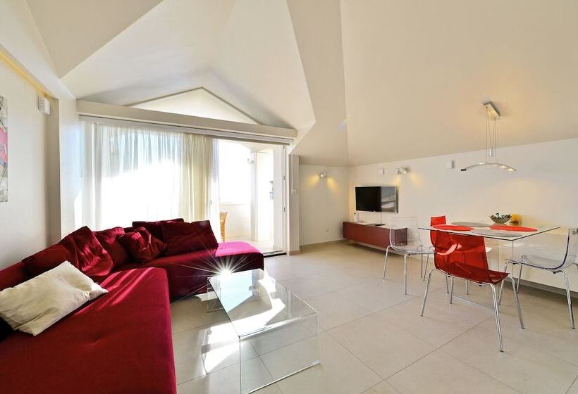 1침실 펜트하우스 아파트, Palace Lidija