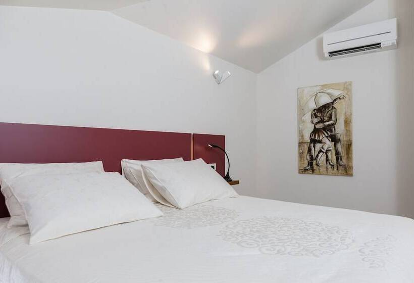 1침실 펜트하우스 아파트, Palace Lidija