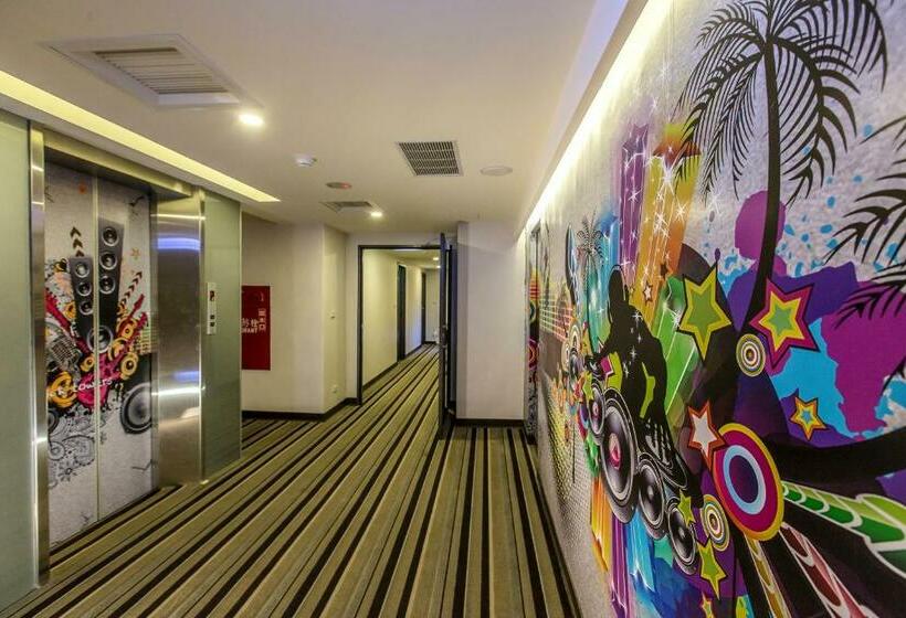 اتاق استاندارد, The Cloud Hotel Zhongli Branch