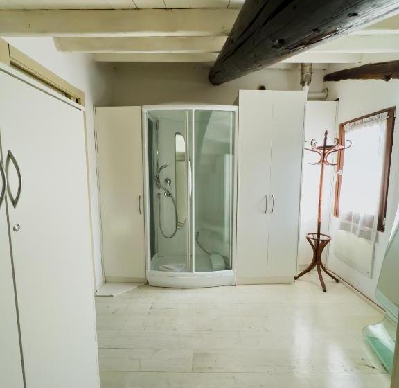 آپارتمان لوکس 1 خوابه, Truly Verona