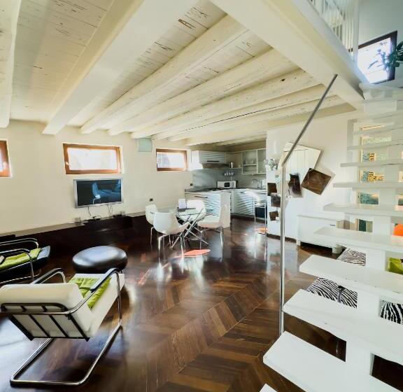 آپارتمان لوکس 1 خوابه, Truly Verona