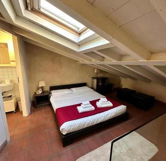 اتاق دوبلکس, Truly Verona