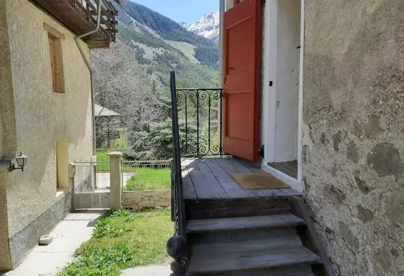キングサイズベッドのスタンダードルーム, Bed And Breakfast Les Airelles