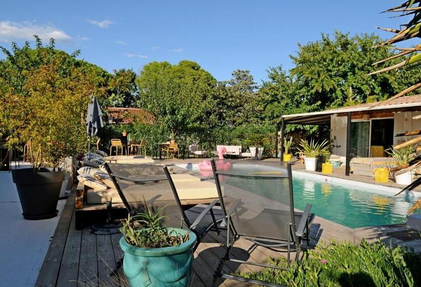 اتاق استاندارد, B&b La Terre Brûlée