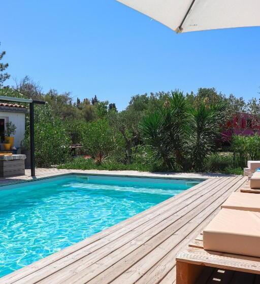 اتاق استاندارد, B&b La Terre Brûlée