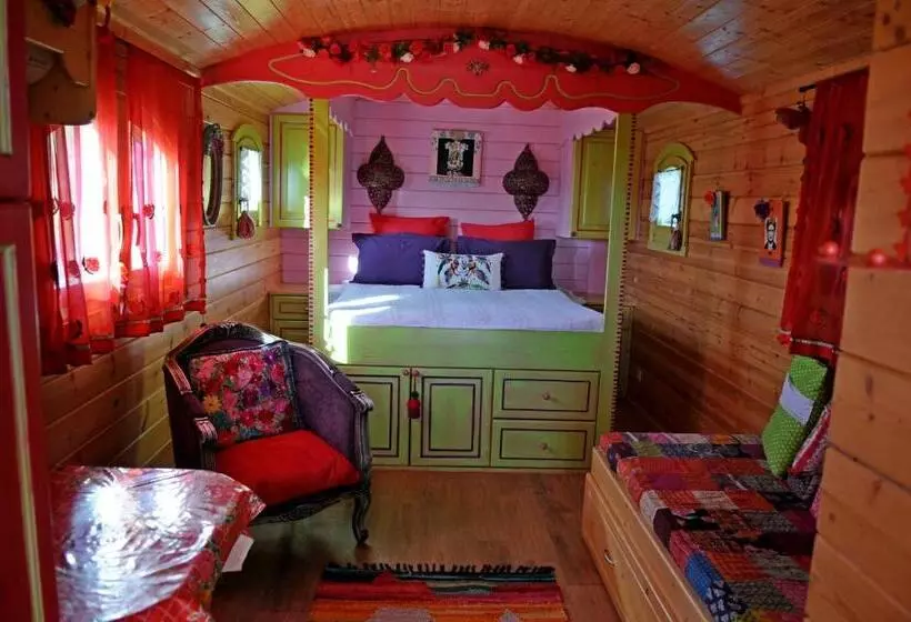 ファミリールーム, B&b La Terre Brûlée