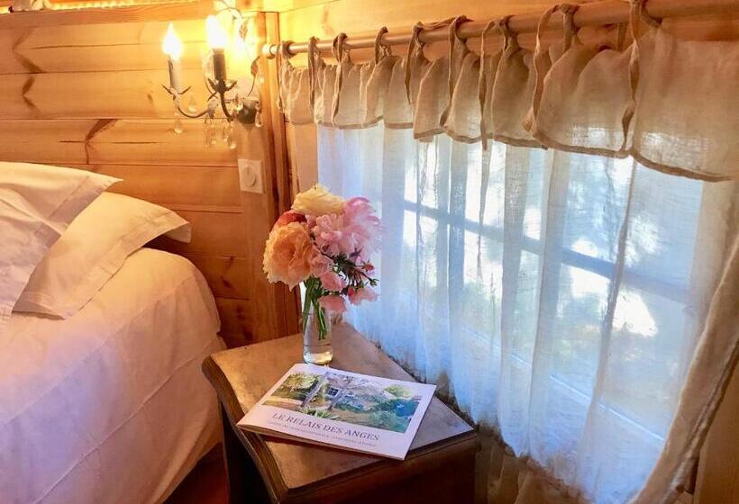 Номер Стандарт Вид на Сад, Le Relais Des Anges