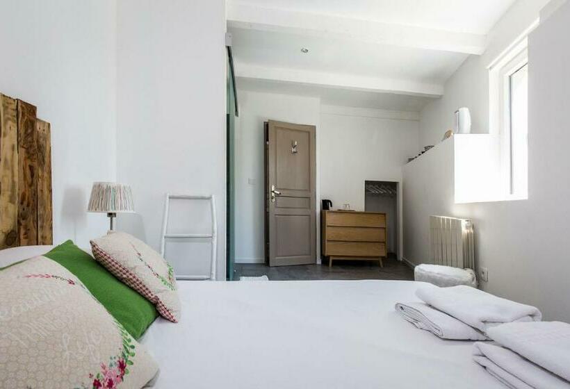 Номер Стандарт, Mas Lafleur