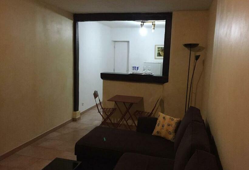 Апартаменты 1 Спальня Нижний Этаж, Auberge Les Olivades