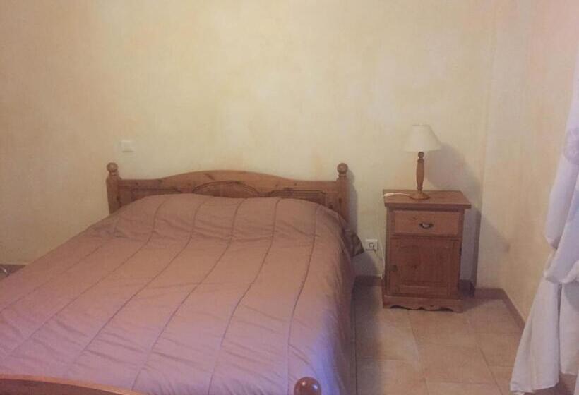 低层单卧公寓, Auberge Les Olivades