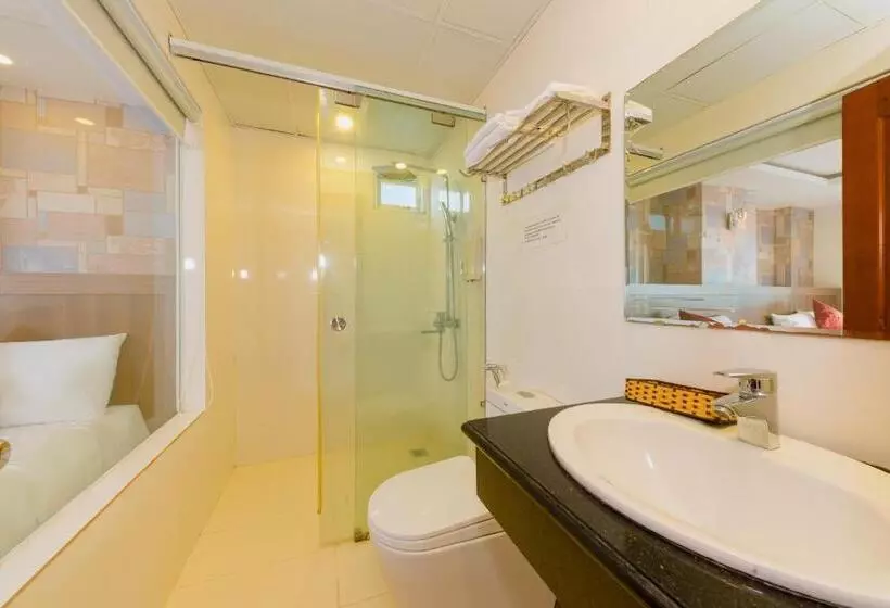 اتاق خانوادگی با چشم‌انداز دریا, Dubai Nha Trang Hotel Managed By Ht