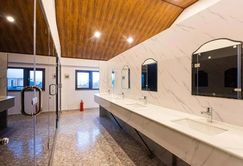 اتاق لوکس, Ht House