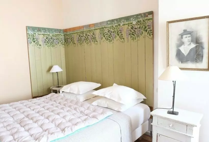 スタンダードルーム, Hôtel Le Sénéchal