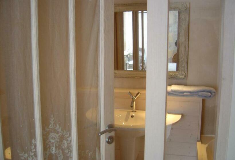 חדר קומפורט, Hôtel Le Sénéchal