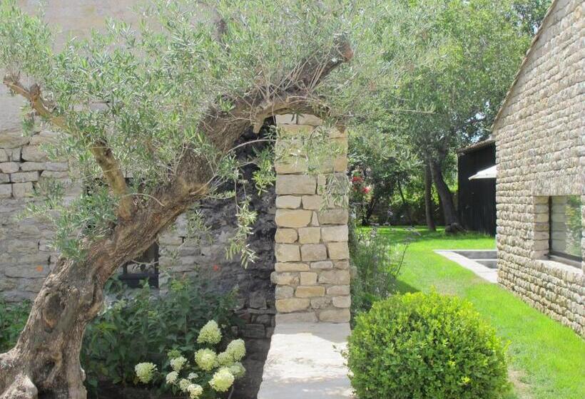 וילה עם חדר שינה אחד ובריכת שחיה, Hôtel Le Sénéchal