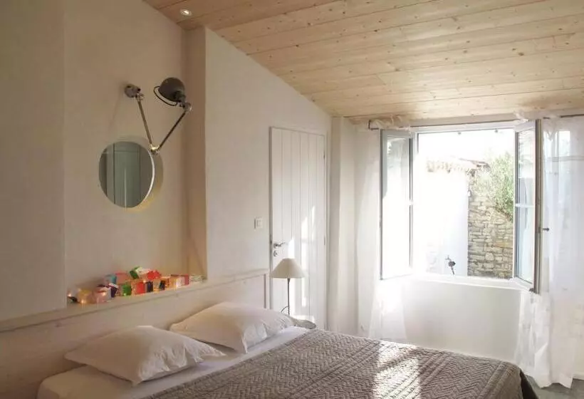 3ベッドルームハウス, Hôtel Le Sénéchal