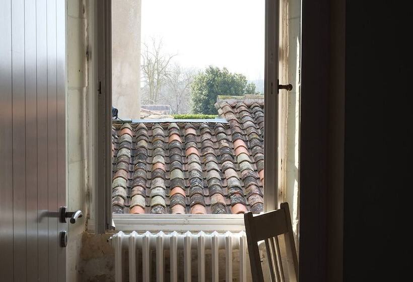 Номер Стандарт, Hôtel Le Sénéchal