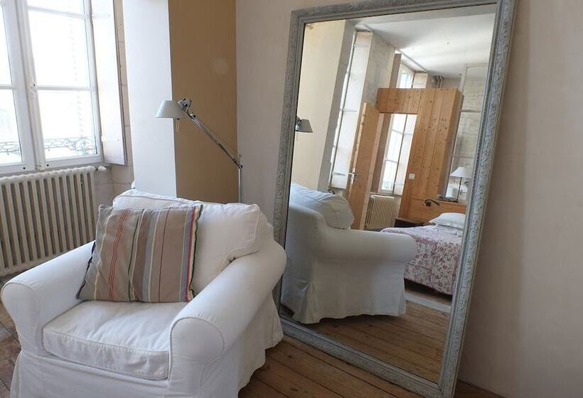 Номер Стандарт, Hôtel Le Sénéchal