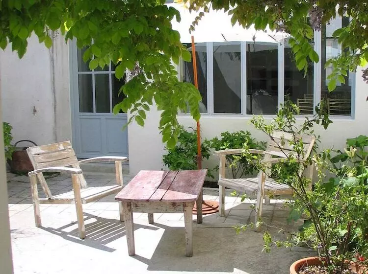 2ベッドルームハウス, Hôtel Le Sénéchal
