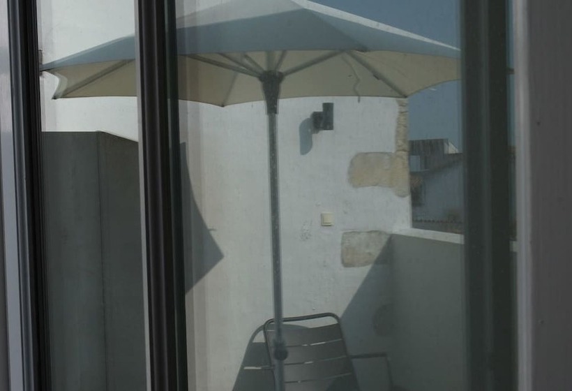 Номер Стандарт, Hôtel Le Sénéchal