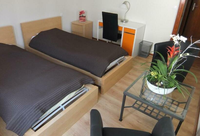 スタンダードルーム, Hôtel Restaurant Du Soleil Levant