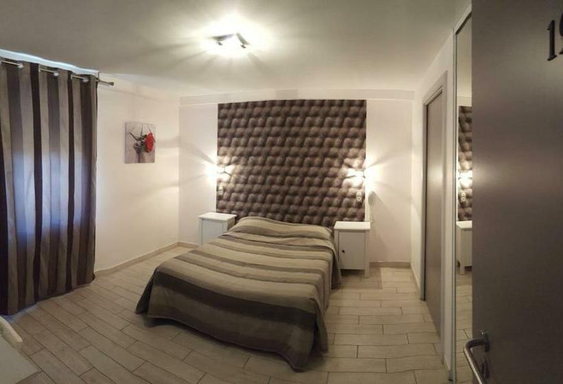 スーペリアールーム, Hôtel Restaurant Et Pension Soirée étape Bel Air