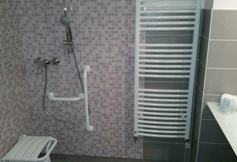 スーペリアールーム, Hôtel Restaurant Et Pension Soirée étape Bel Air