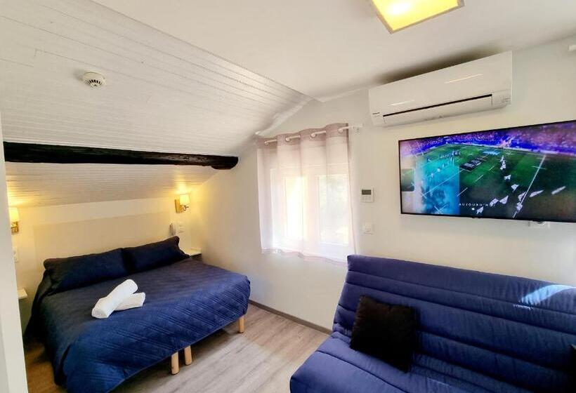 スーペリアファミリールーム, Hôtel Restaurant Et Pension Soirée étape Bel Air