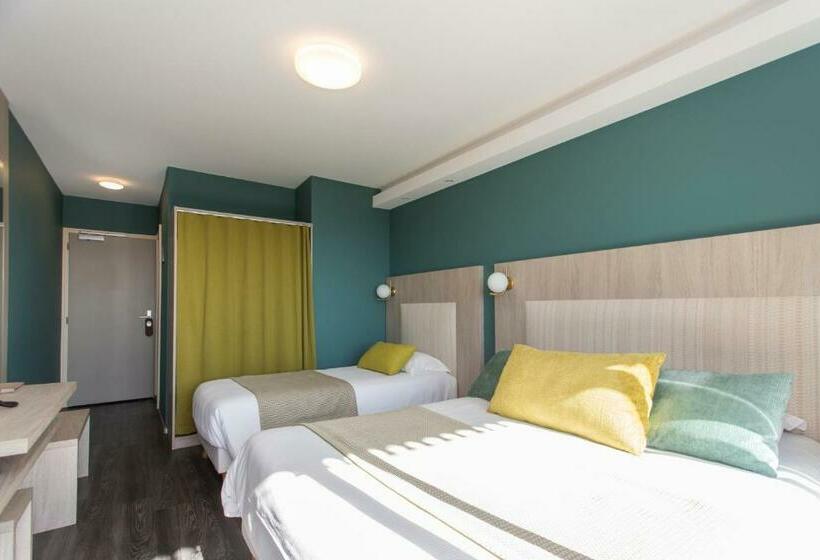 חדר סטנדרט לשלושה, Hôtel Restaurant Bois Joly