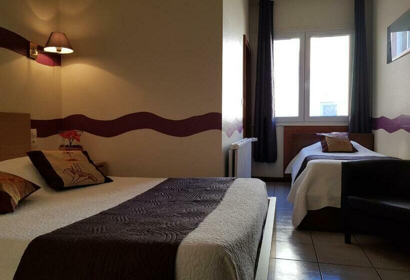 スタンダードトリプルルーム, Hôtel Restaurant Du Soleil Levant